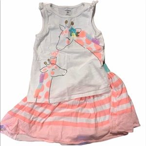 Carter’s giraffe outfit, girls size 3T.